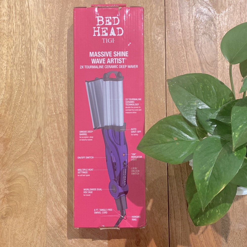 Bed Head by Tigi Massive Shine Wave Artist 2X Tourmaline Ceramic Deep Waver II